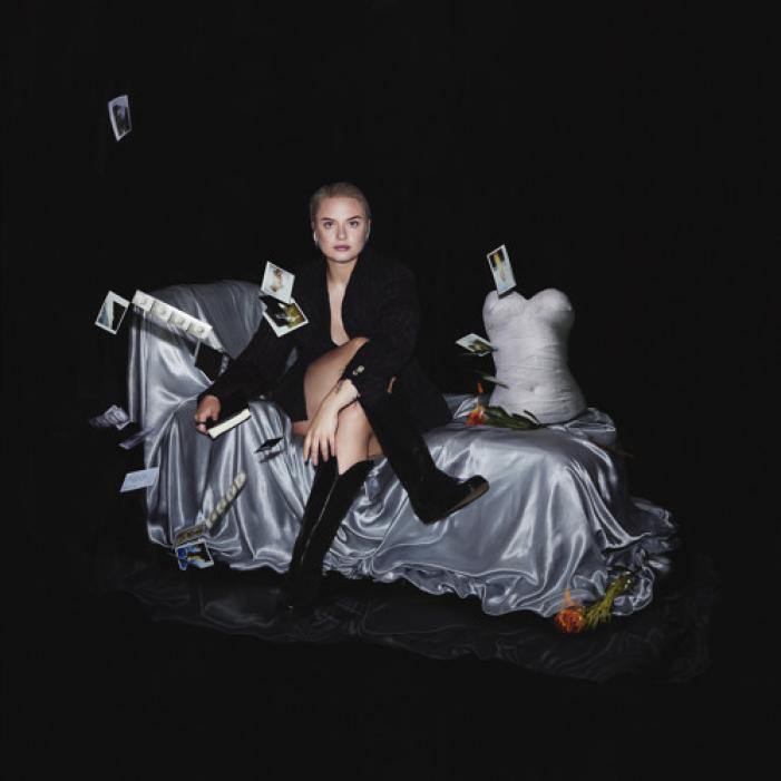 Lapsley pic.jpg